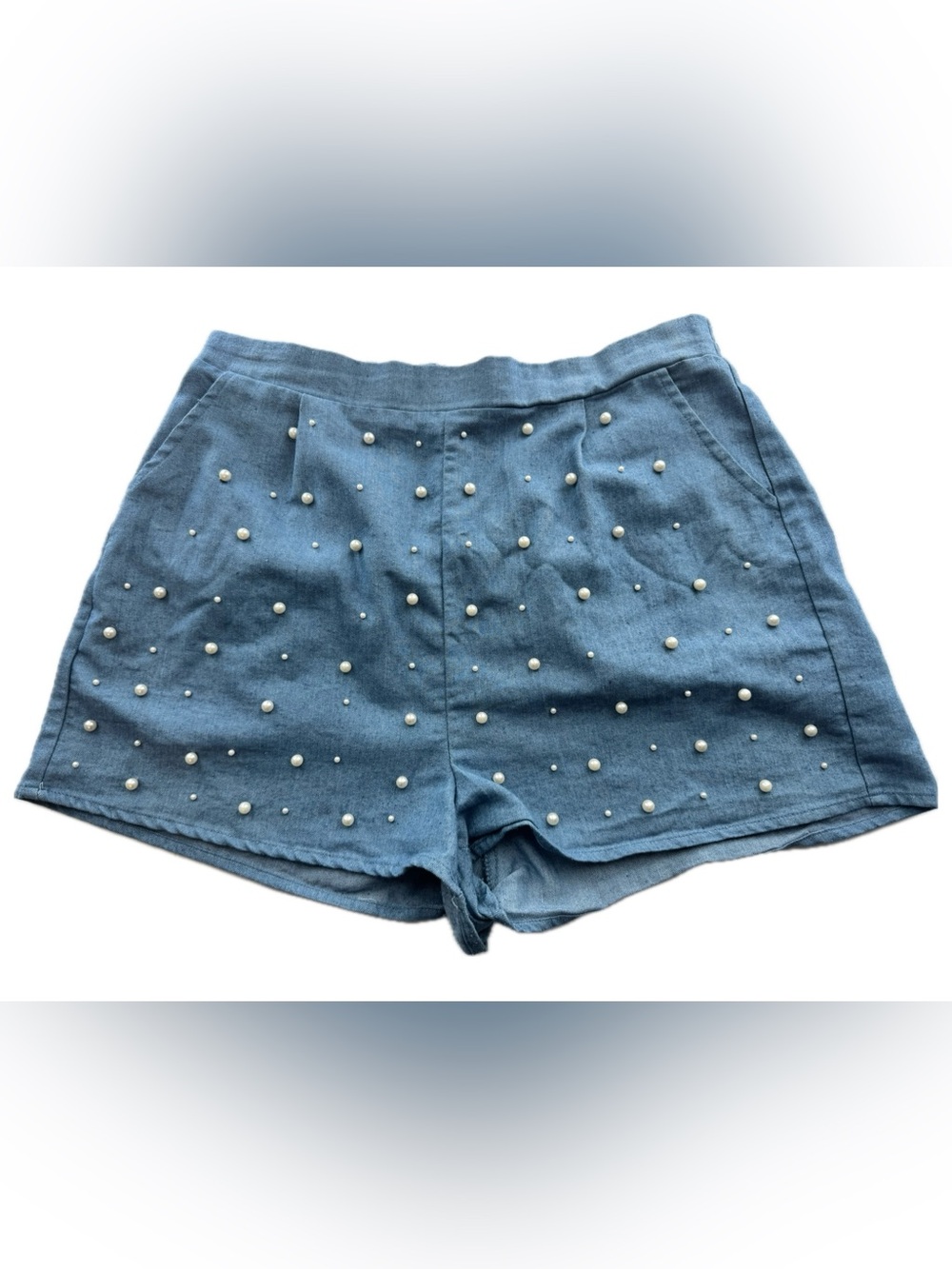entro Pearl Embellished Chambray Shorts Size L Blue High Rise Cottagecore Boho